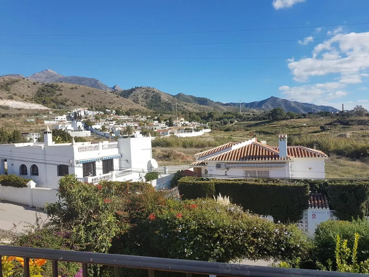 Bonita Villa En Nerja Casa Palomas